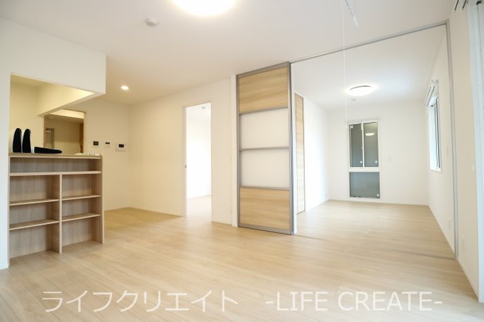 居室・リビング　写真はA棟101号室