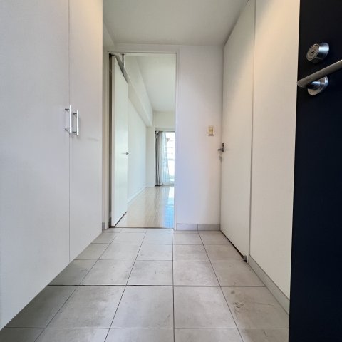 玄関　同仕様タイプです