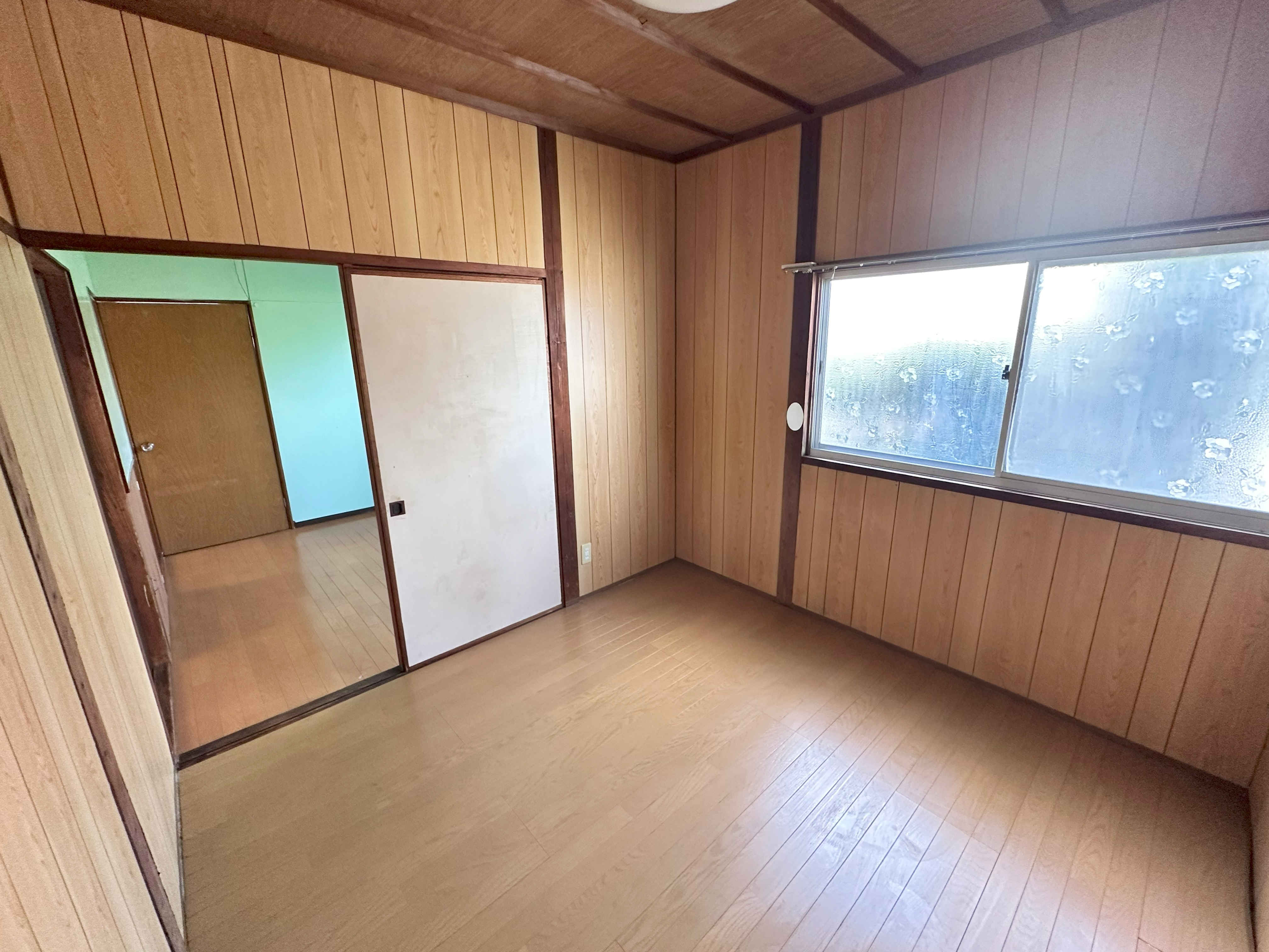 その他　北側にある洋室4帖のお部屋です♪