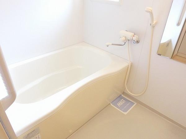 バス・シャワールーム　シングルレバー水栓！