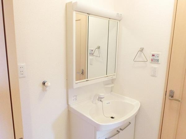 洗面設備　シャンプードレッサー！