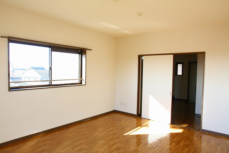 居室・リビング　※現況優先