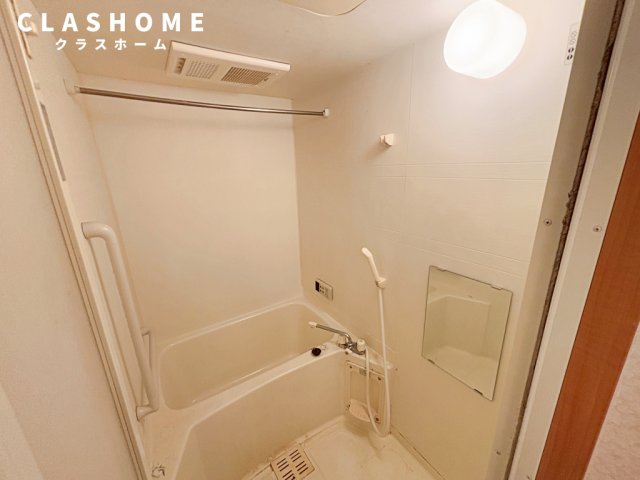 バス・シャワールーム　同物件の別部屋になります。