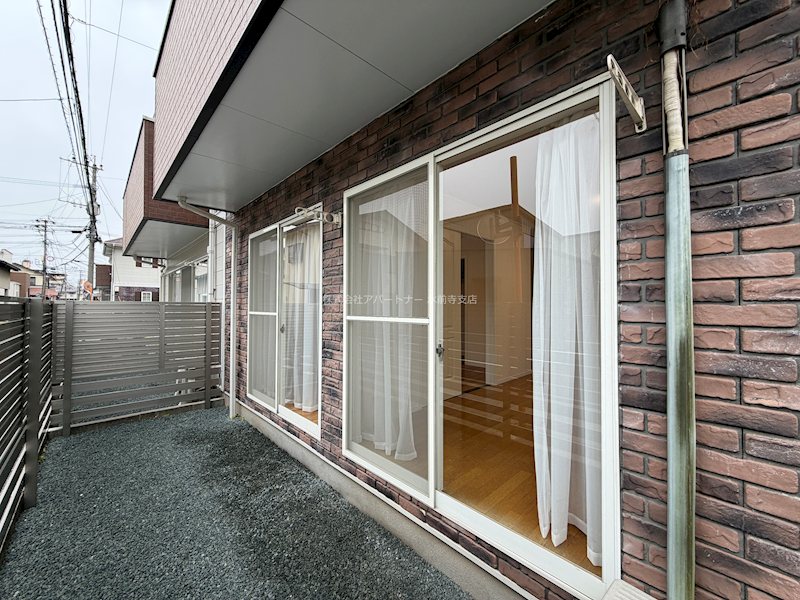 バルコニー　ベランダからお部屋側へのお写真です！