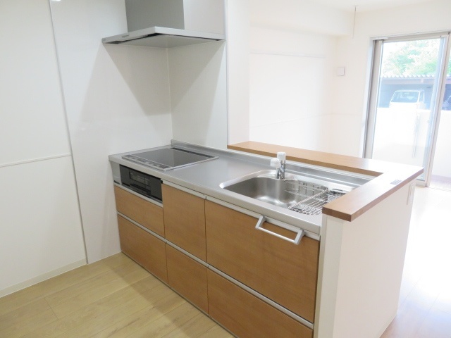 キッチン　システムキッチン