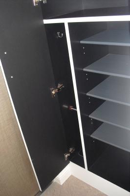 収納　シューズボックス