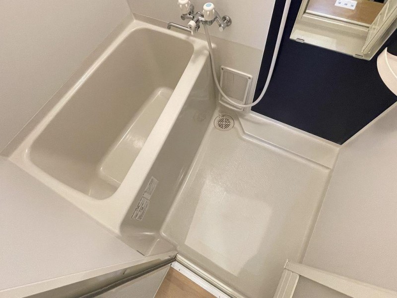 バス・シャワールーム　浴室