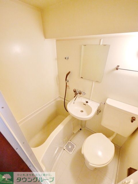 バス・シャワールーム