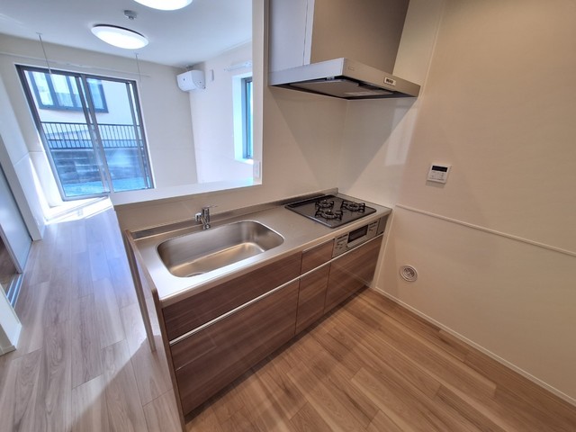 キッチン　★3口ガスシステムキッチン★