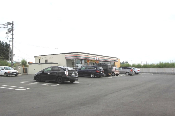 コンビニ　セブン-イレブン つくばみどりの東店（コンビニ）まで350m