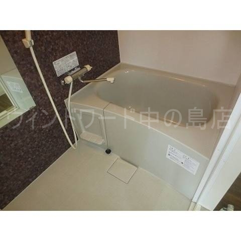 バス・シャワールーム　詳細は、ウィンドワード中の島店までご相談下さい。