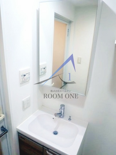 洗面設備　洗面台です。