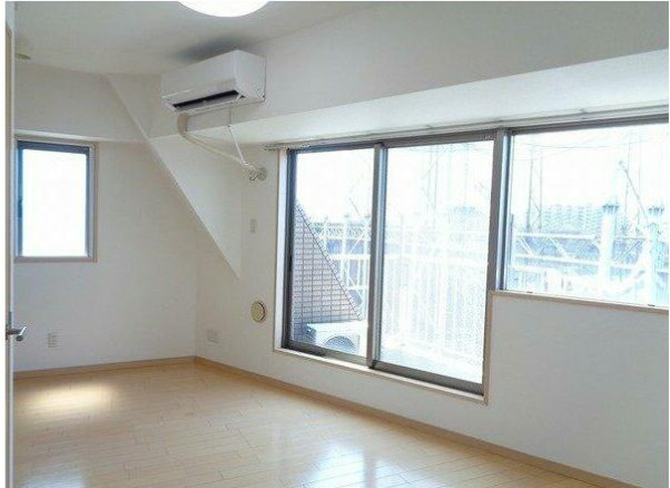 居室・リビング　フローリングです