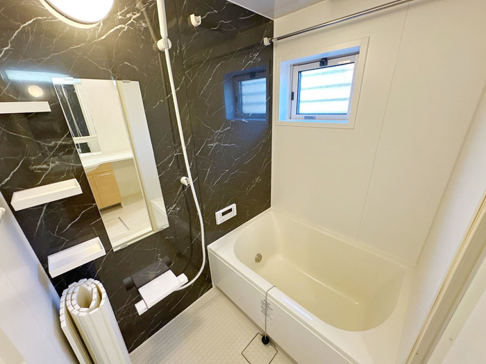 バス・シャワールーム　浴室