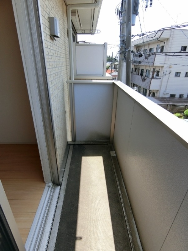 バルコニー　図面と現状に相違がある場合には現状を優先