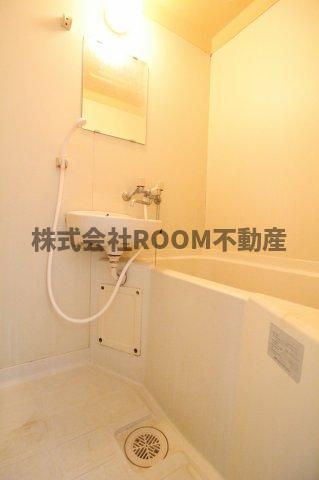 バス・シャワールーム　お風呂で日々の疲れを落としましょう