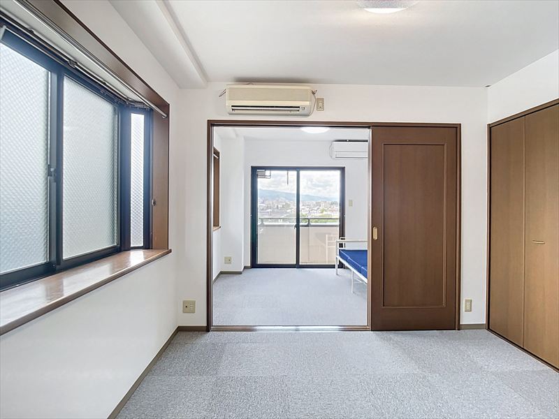 居室・リビング　※写真は同物件の別部屋です