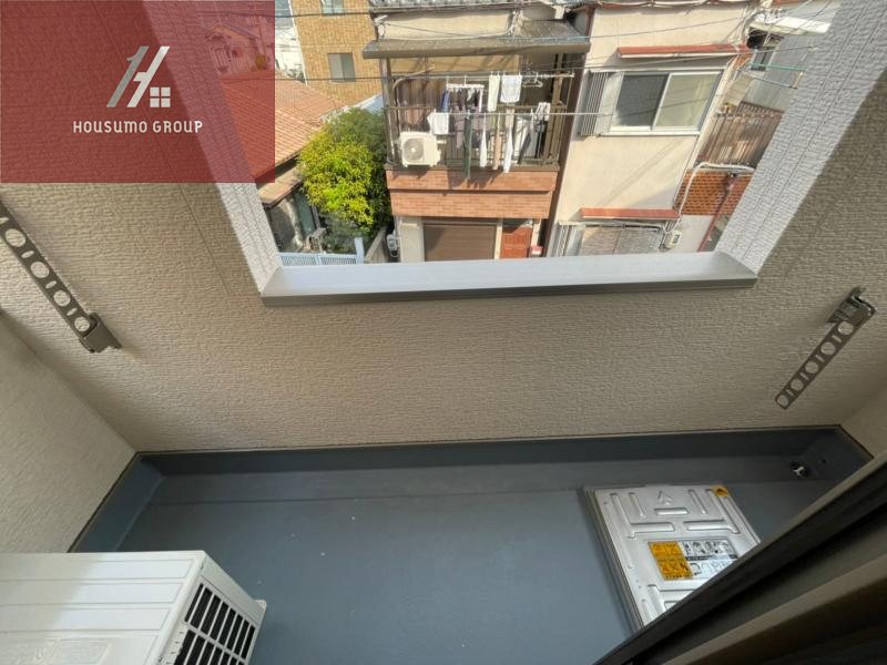 バルコニー　お洗濯にも便利なバルコニー付き