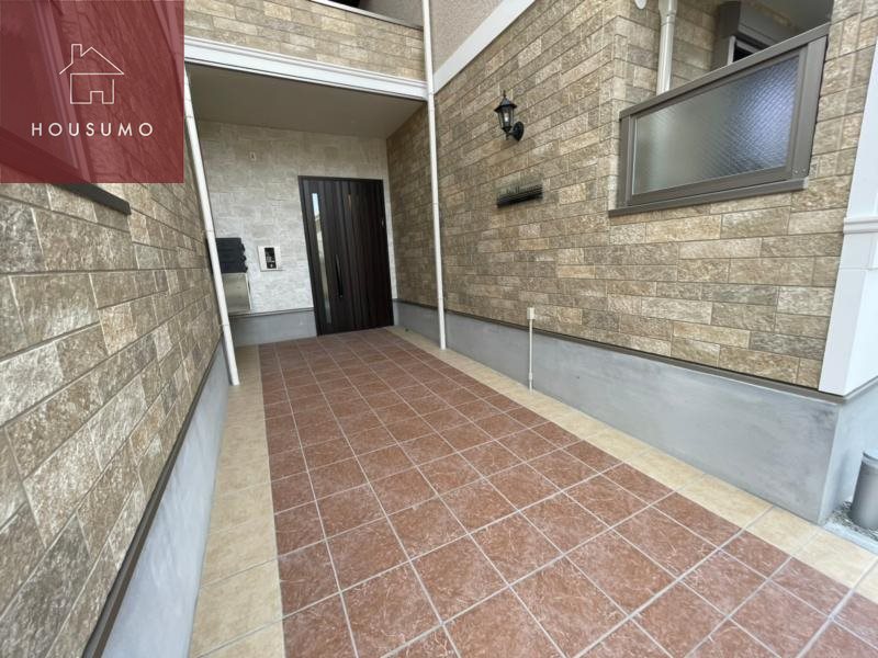 エントランス　清潔なエントランスです