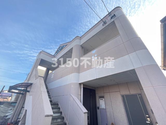 エントランス　外観写真（昼）