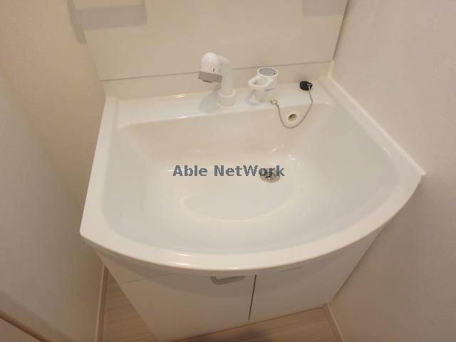 洗面設備　同型タイプ