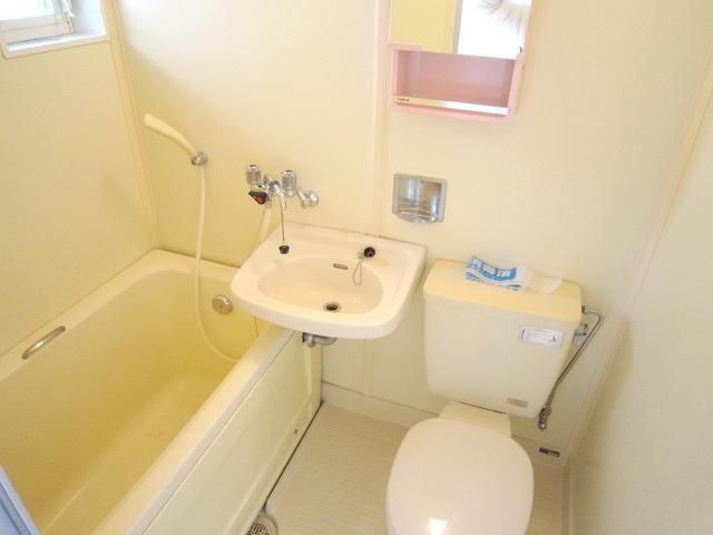 バス・シャワールーム　★浴室・窓アリ★