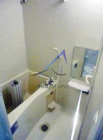 バス・シャワールーム　お風呂です。