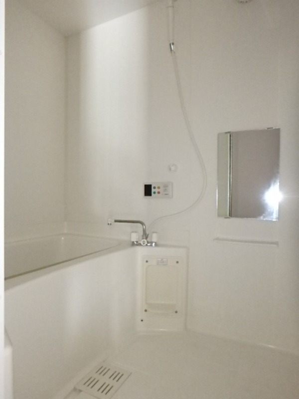 バス・シャワールーム　図面と現状に相違がある場合には現状を優先