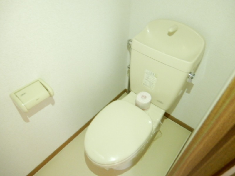 トイレ　図面と現状に相違がある場合には現状を優先