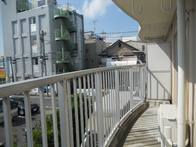 バルコニー　バルコニー