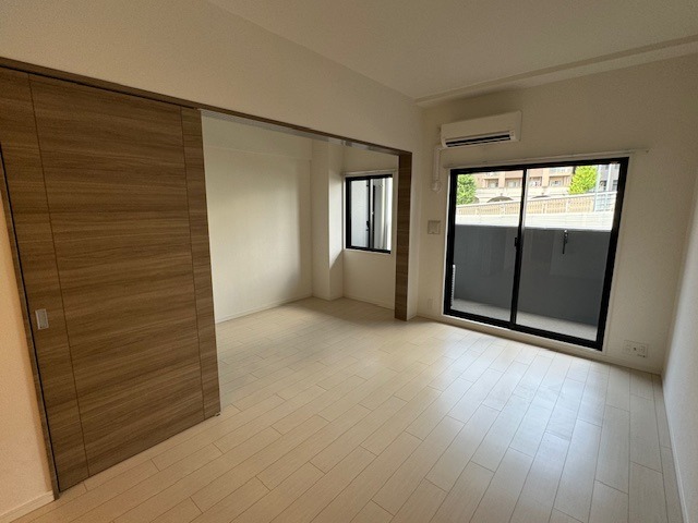 居室・リビング　別号室