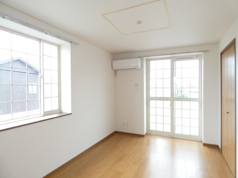 居室・リビング　図面と現状に相違がある場合には現状を優先