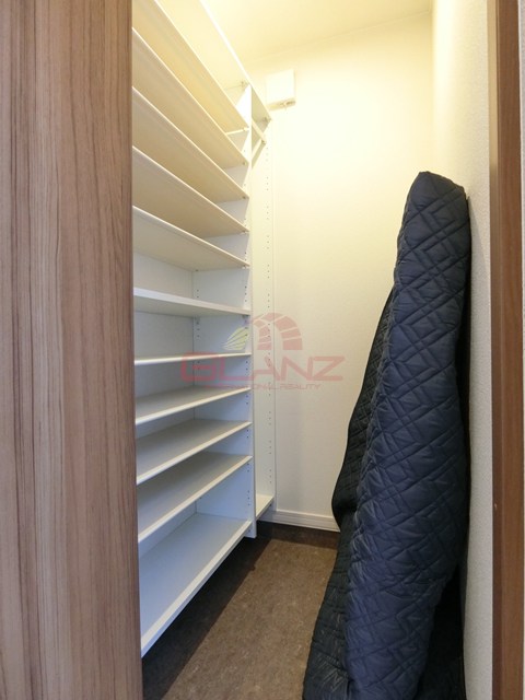 玄関　大容量のシューズクローゼット