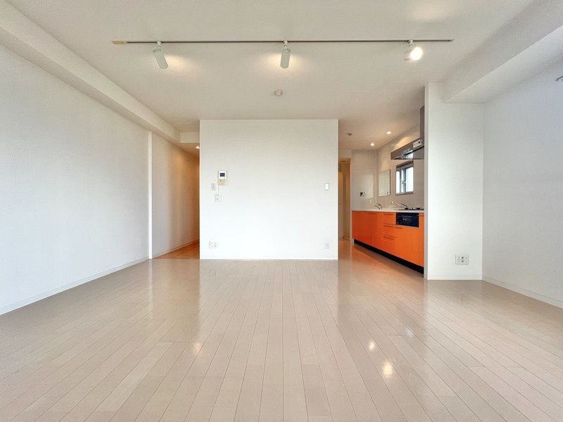 居室・リビング　※全て別号室のお写真。内装等参考にしてください。