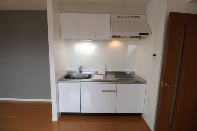 キッチン　お掃除楽々なIHクッキングヒーター♪