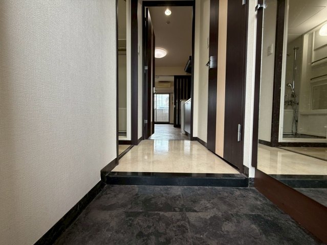玄関　詳細は、RISUMO江坂本店→06-6155-7137まで♪