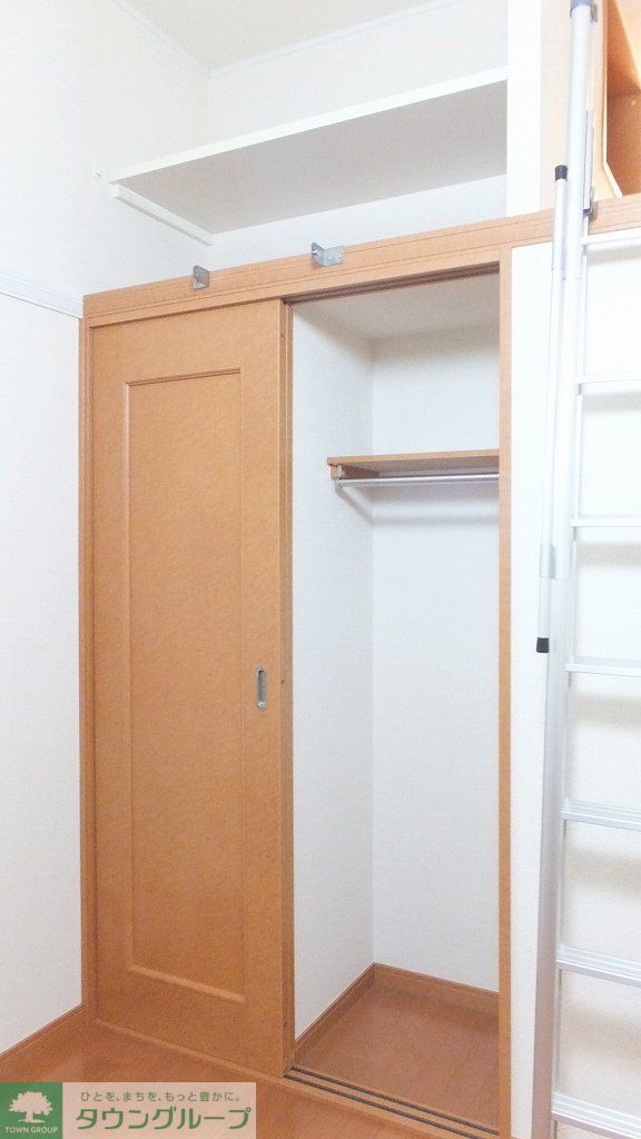 収納　クローゼット
