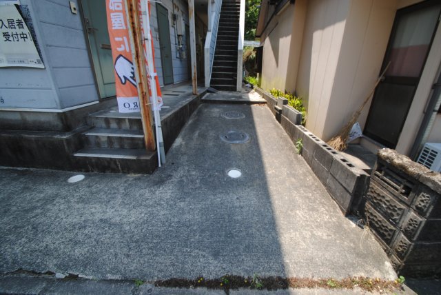 エントランス　ゆとりのあるエントランスです
