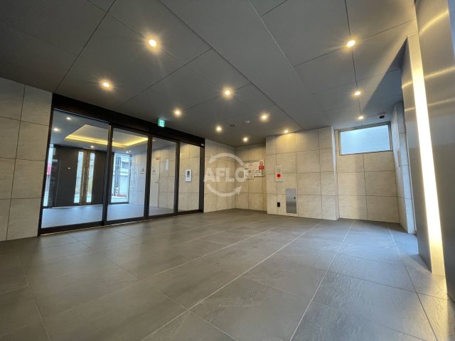 ロビー　セオリー大阪ハーバーDOOR　ロビー