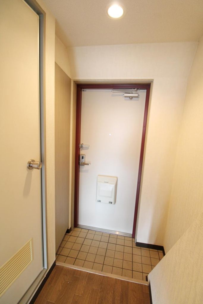 玄関　玄関