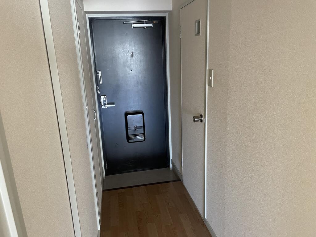 玄関　☆同マンション別室の写真です☆