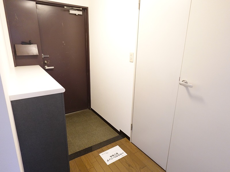 玄関　シューズボックス付きの玄関