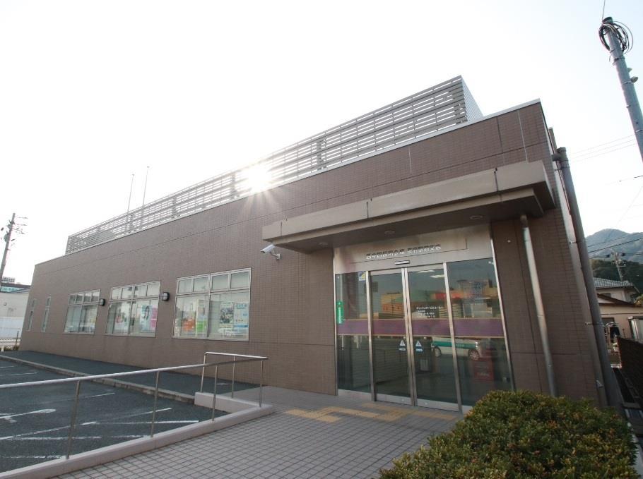 銀行　西中国信用金庫長府駅前支店（銀行）まで626m