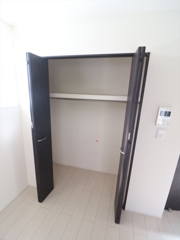 収納　き大きなクローゼットがあります