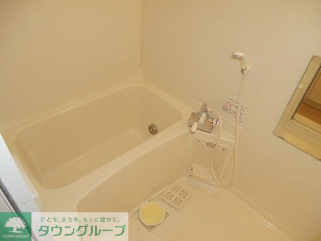 バス・シャワールーム　追焚き機能付きバス