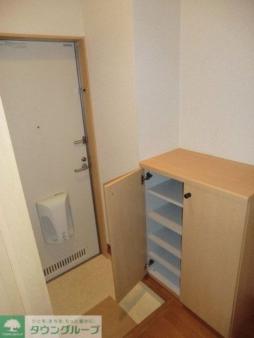 玄関　シューズボックス完備