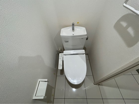 トイレ　※別部屋の写真です