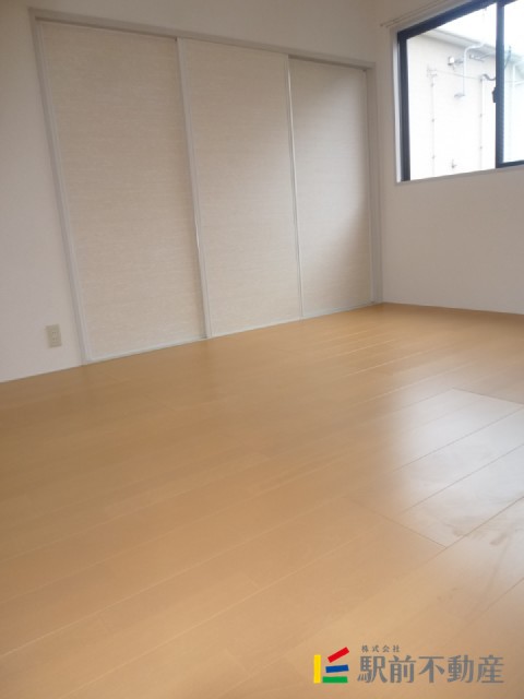 洗面設備　フローリングになりました♪