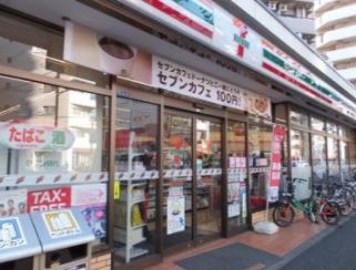 コンビニ　セブンイレブン 西早稲田1丁目店（コンビニ）まで191m