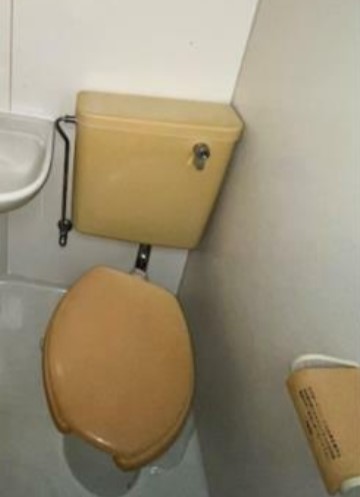 トイレ　別部屋参照